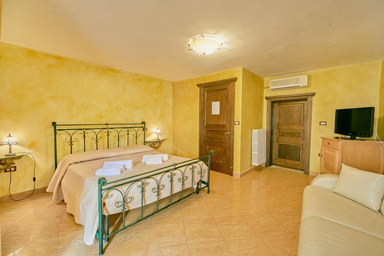 Centro Storico Rooms Gallipoli Εξωτερικό φωτογραφία