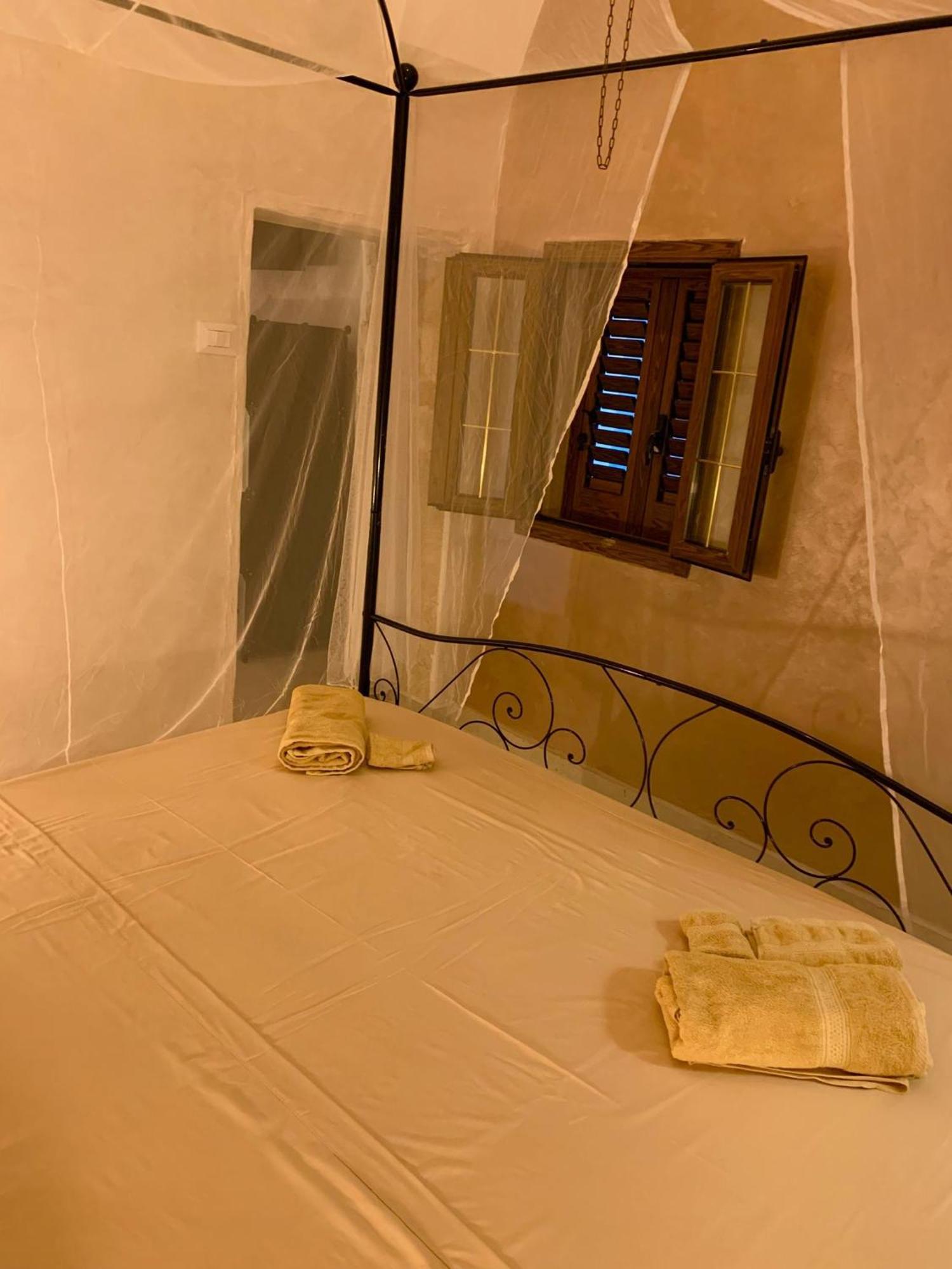 Centro Storico Rooms Gallipoli Εξωτερικό φωτογραφία